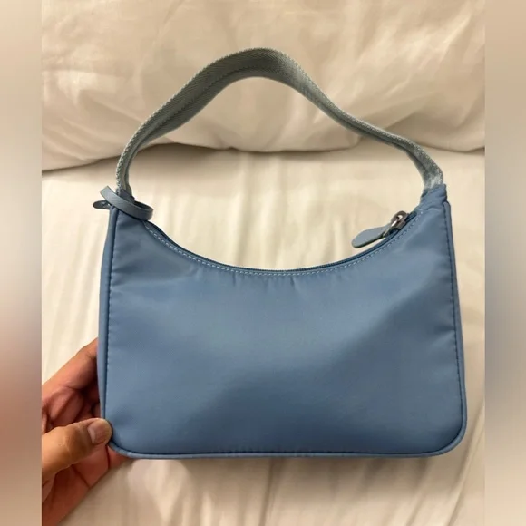 Prada Re-edition - Picture 6 of 16